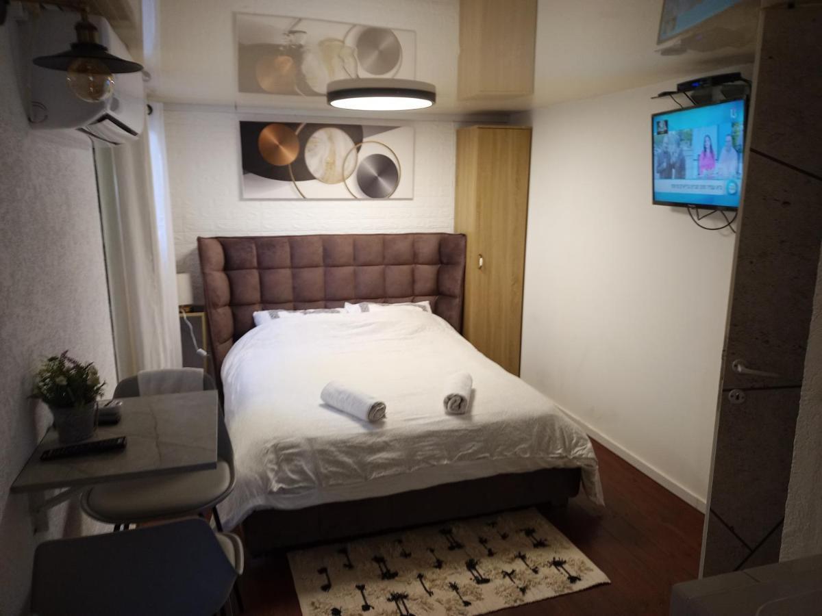 קאסה גומז Apartment Kiryat Ekron Exterior foto